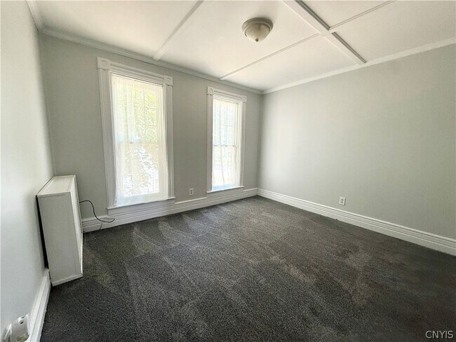 Building Photo - 203 Keyes Ave