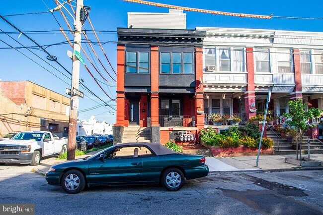 Building Photo - 129 S 49th St