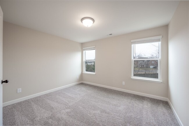 Building Photo - 4409 Chusto Dr
