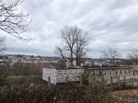 Building Photo - 7 Woodmont Rd