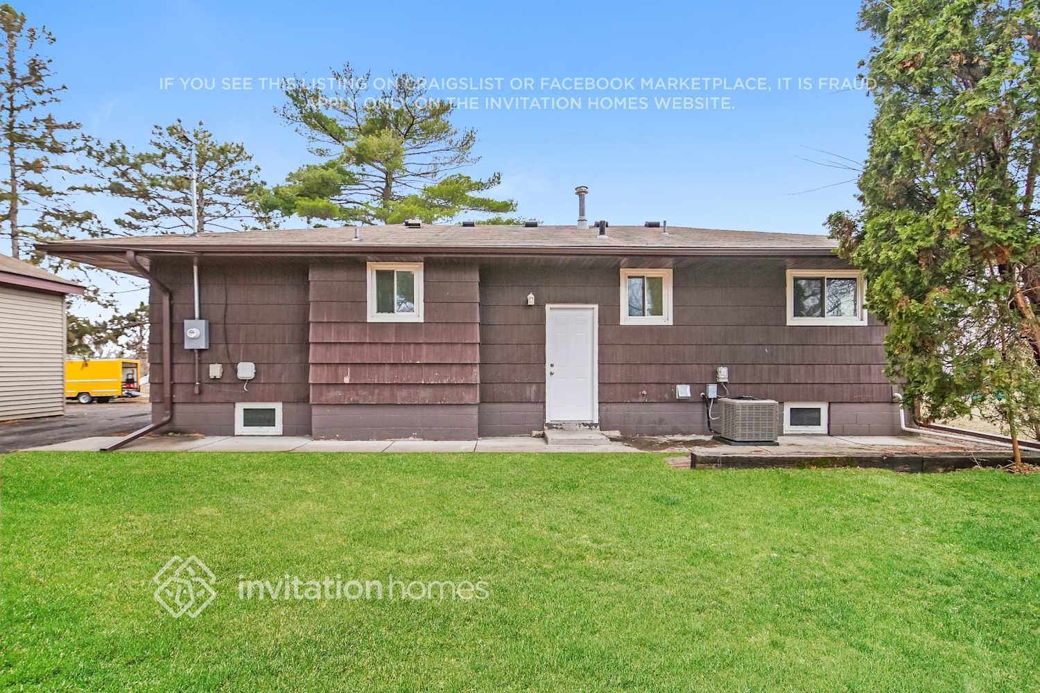 Building Photo - 6130 Scott Ave N