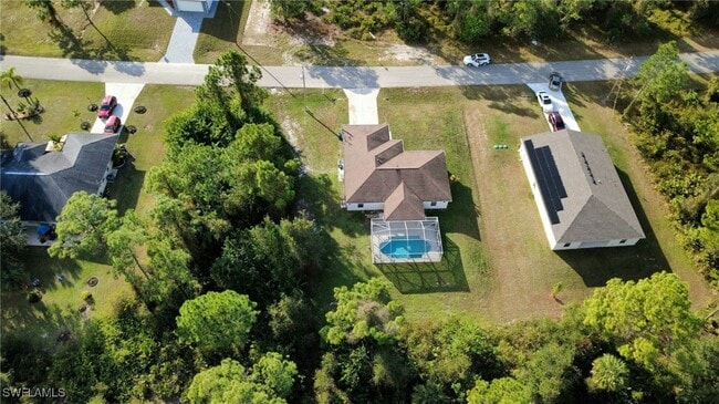 Building Photo - 169 Brown Ave S