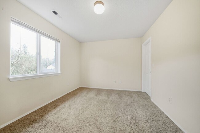 Building Photo - 17309 SW Benji Ct