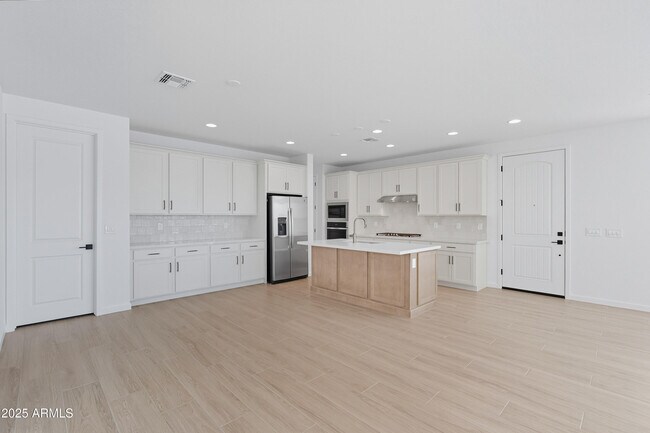 Building Photo - 26205 N 19th Ln