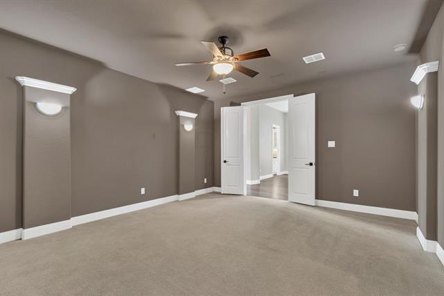 Building Photo - 2905 Vaquero Ln