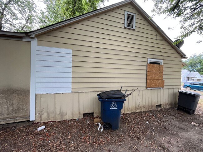 Building Photo - Charming 3 Bed, 1 Bath Home in Tulsa, OK S...