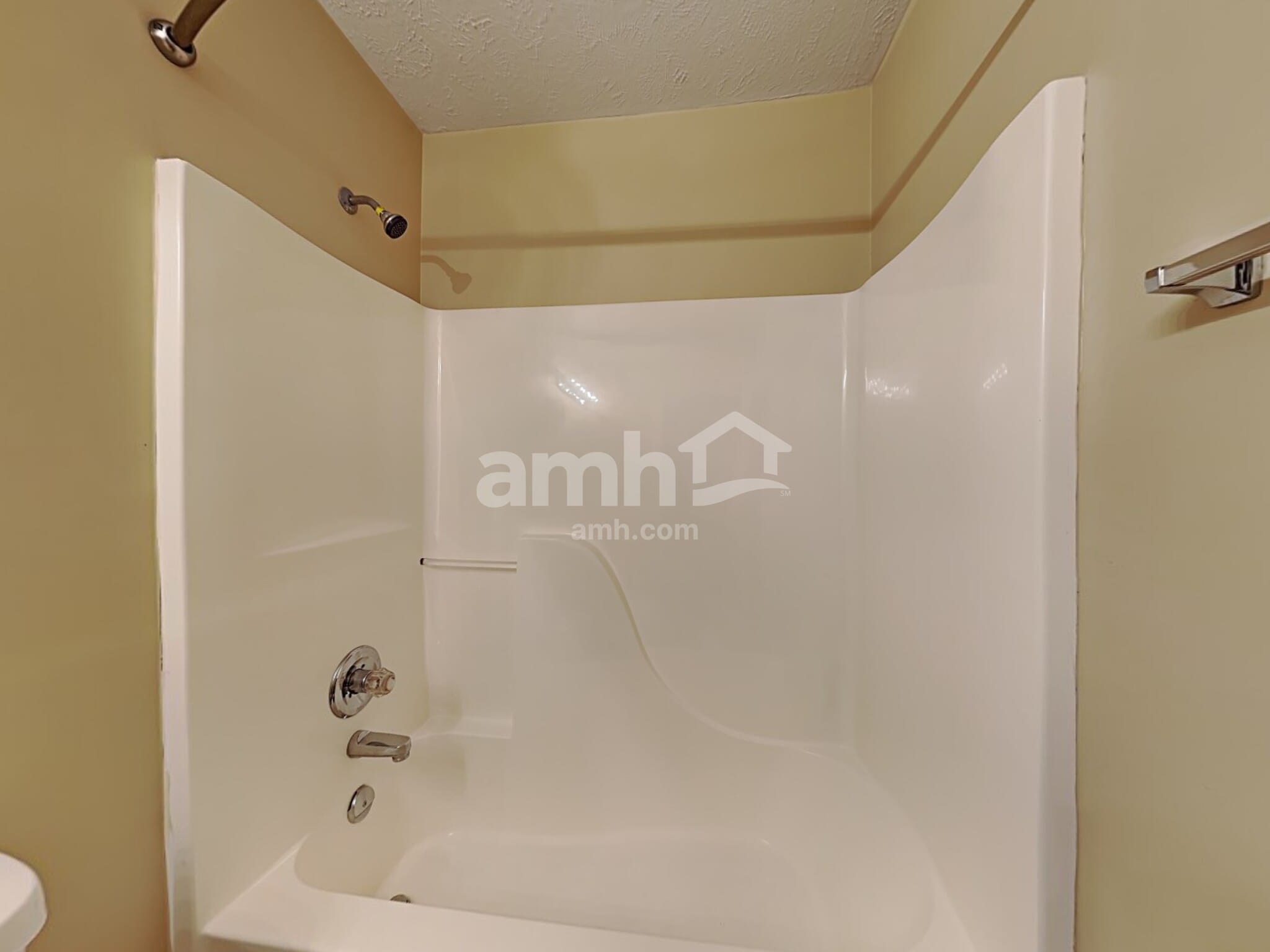 Building Photo - 894 Windsor Ln