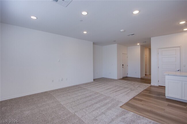 Building Photo - 2555 Hampton Rd