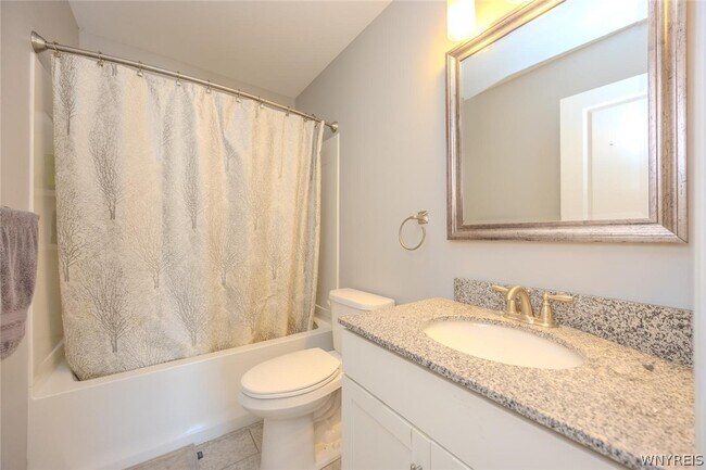 Building Photo - 46 Eagleview Dr