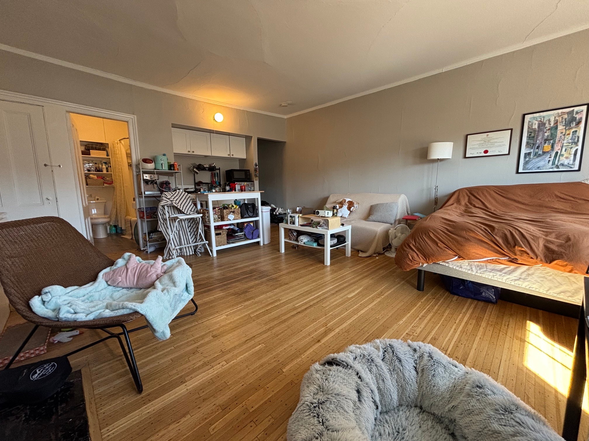 Building Photo - 85 Charles St