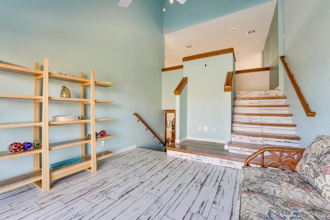 Building Photo - 15237 Isabella Ct