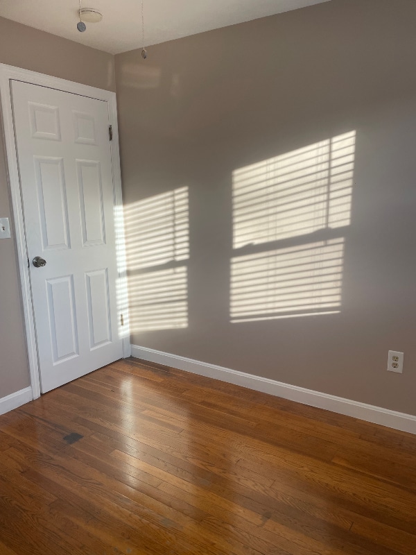 Building Photo - 5 Ambrose St