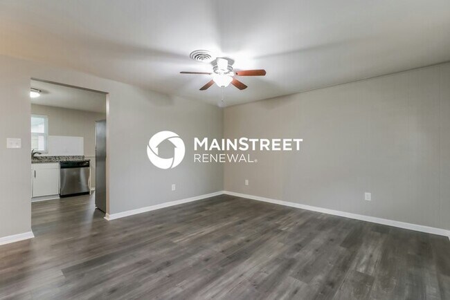 Building Photo - 3 Bedroom Pet-Friendly Home in Lutz, FL wi...