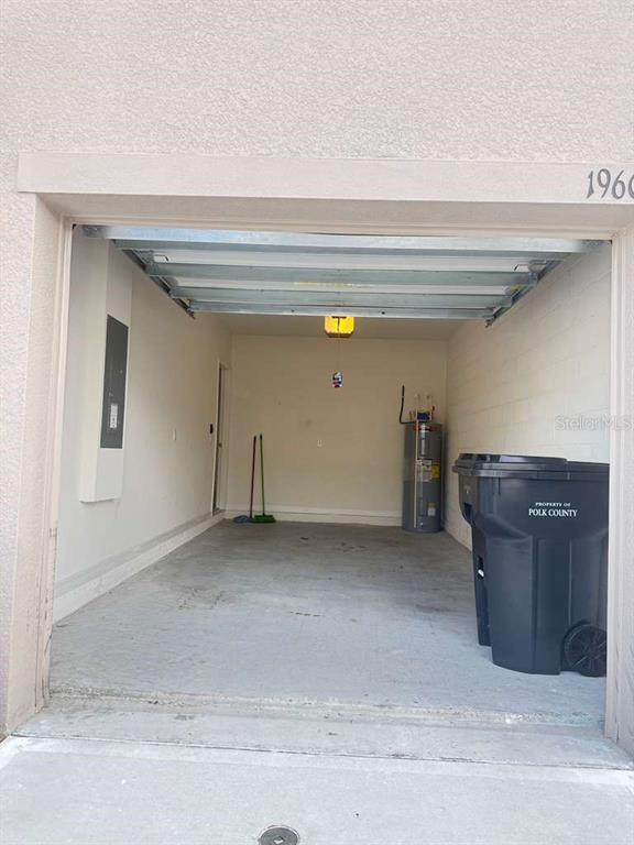 Building Photo - 1960 Tamarack Pass