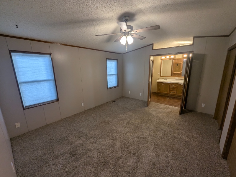 Building Photo - 429 1/2 Morning Dove Dr