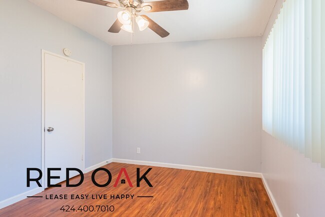 Building Photo - 11736 Gurley Ave