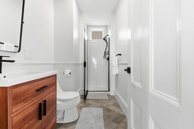 Building Photo - 30 Boardman St