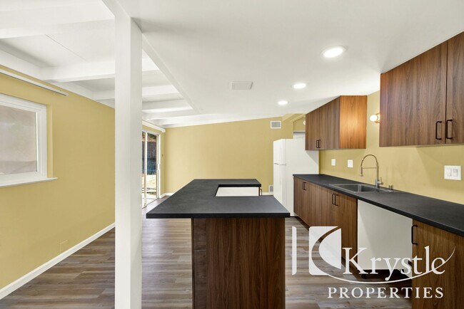 Building Photo - Updated Vallejo Home with Large Yard and 2-Car Garage