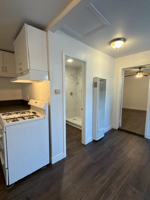 Building Photo - 1427 Hoover Ave