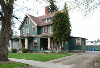 Building Photo - 2024 West 2nd Ave!