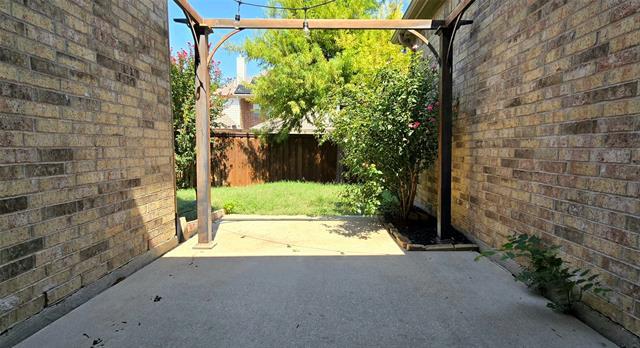 Building Photo - 13836 Hot Springs Ln