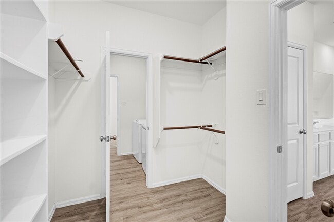 Building Photo - 19010 Sonora Chase Dr