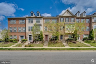 Building Photo - 9707 Smithview Pl
