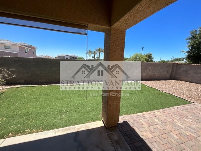 Building Photo - 2874 S Nielson St