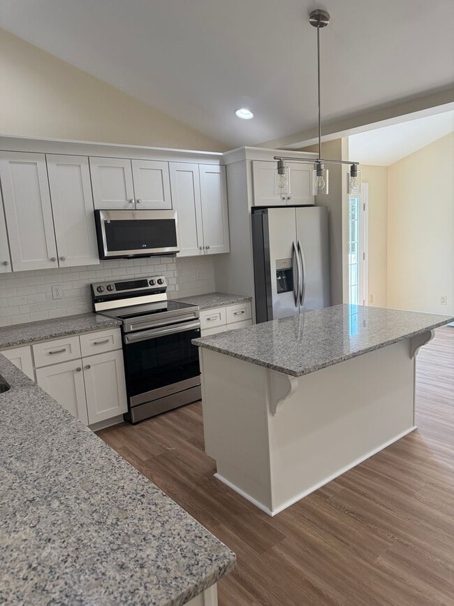 Building Photo - 235 J Brown Rd