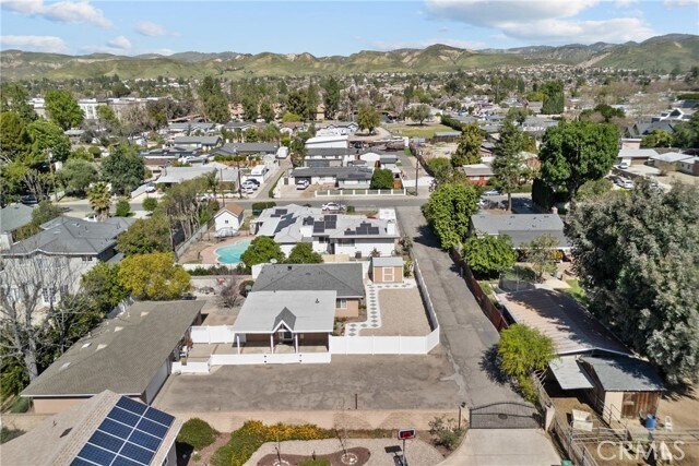 Building Photo - 4576 Adam