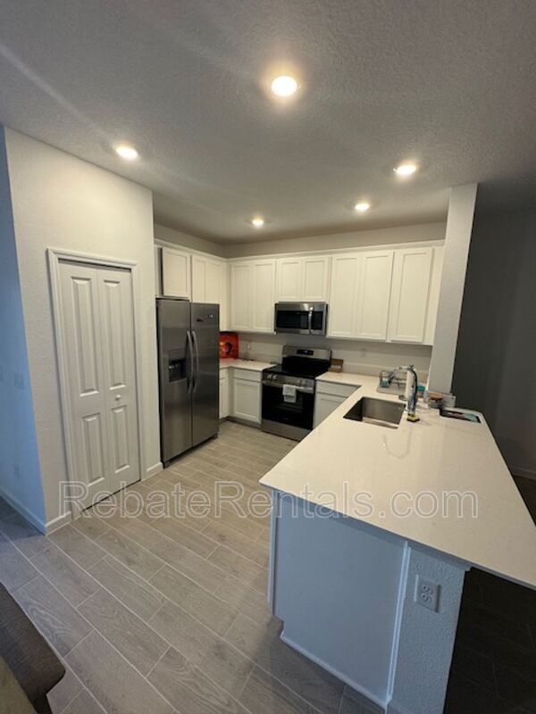 Building Photo - 347 Belfort Ct