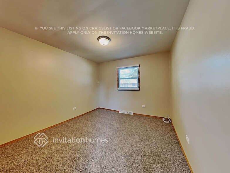 Building Photo - 922 Nicholson St