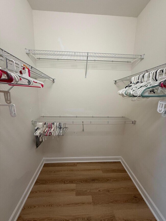 Building Photo - 4324 Maybelle Ln