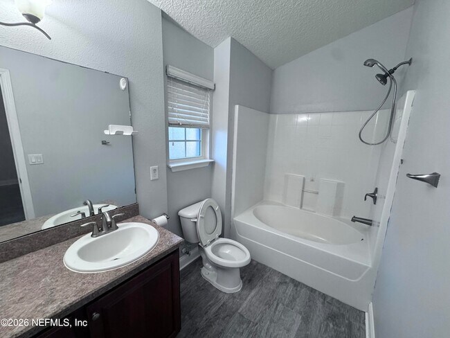 Building Photo - 7565 Westland Oaks Dr