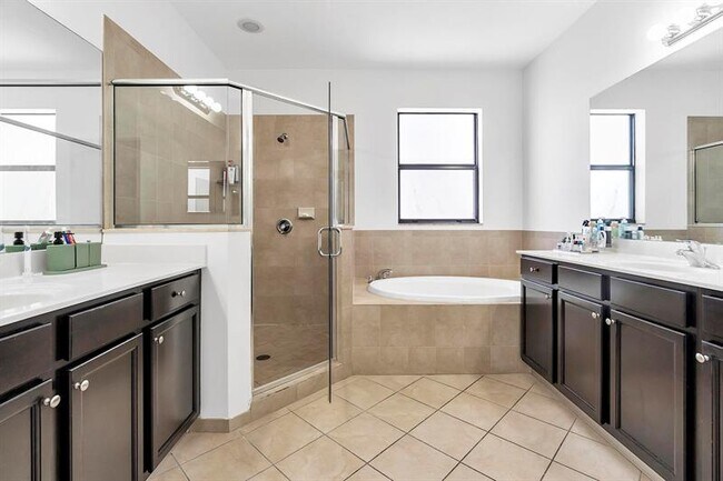 Building Photo - 3548 W 88th St