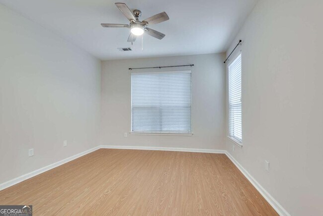 Building Photo - 821 Ralph McGill Blvd NE