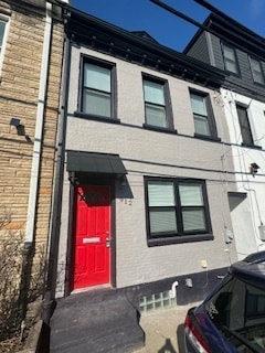 Building Photo - 912 Peralta St