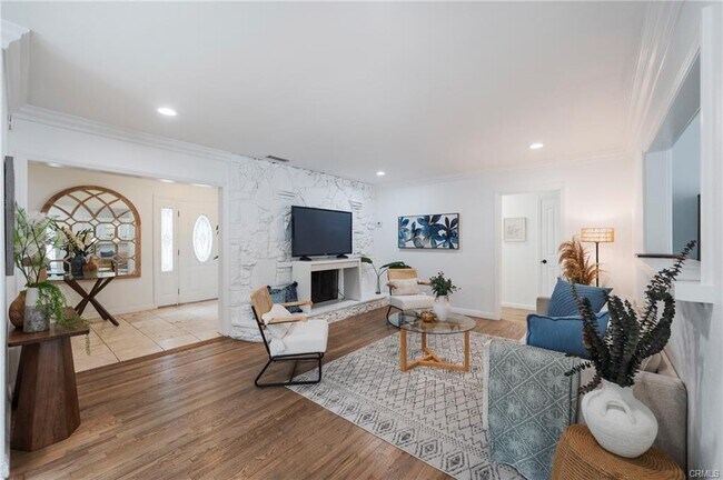 Building Photo - 3203 Faust Ave