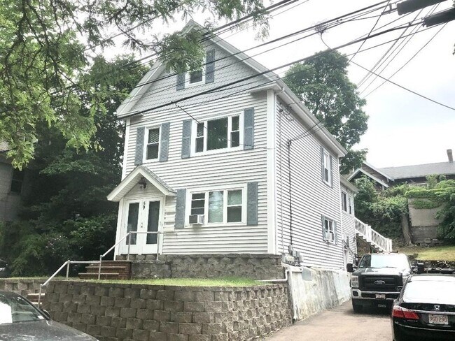 Primary Photo - 59 Wallace St