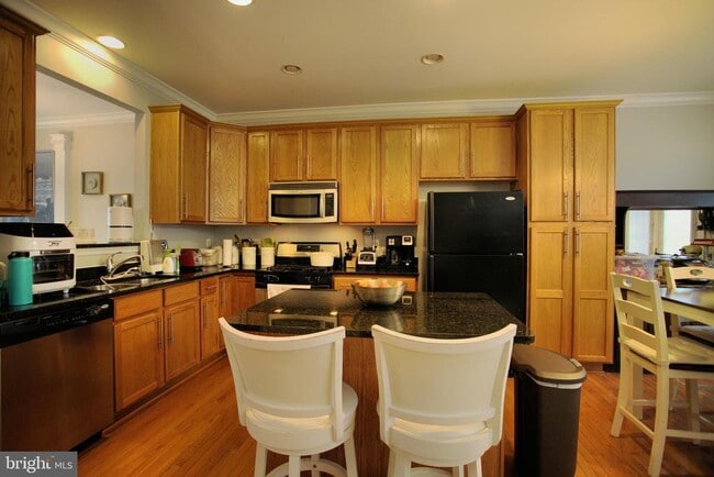 Building Photo - 4852 Cavallo Way