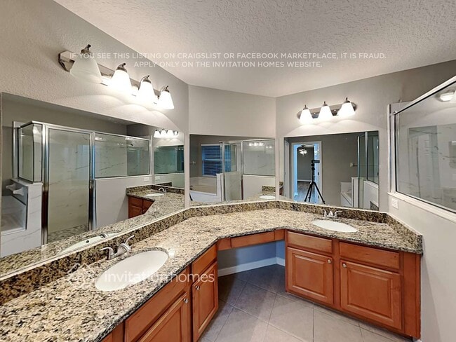 Building Photo - 101 Calabria Springs Cove