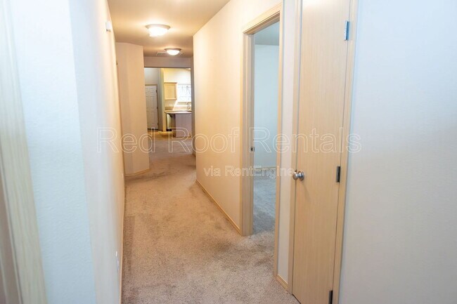 Building Photo - 20121 96th Ave E