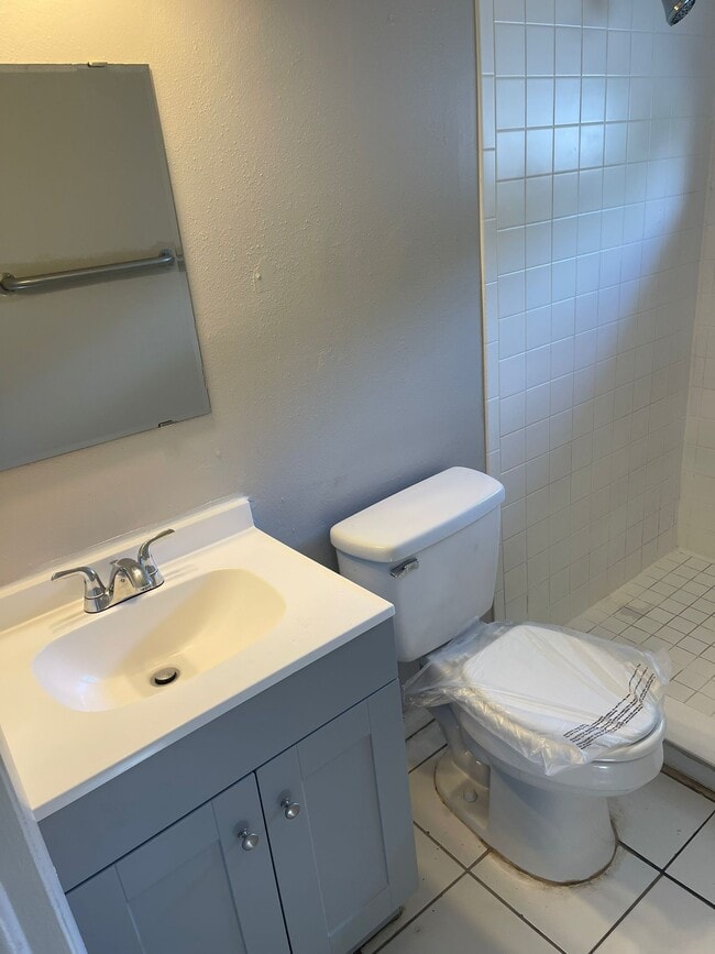 Building Photo - 5281 Bamboo Pl