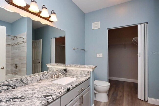 Building Photo - 9088 Lake Chase Island Way