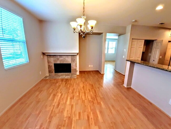 Building Photo - 6954 Castor St