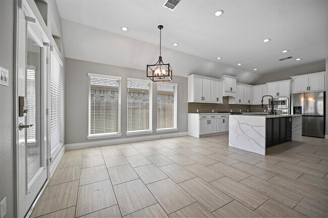 Building Photo - 1346 Mystic River Ln