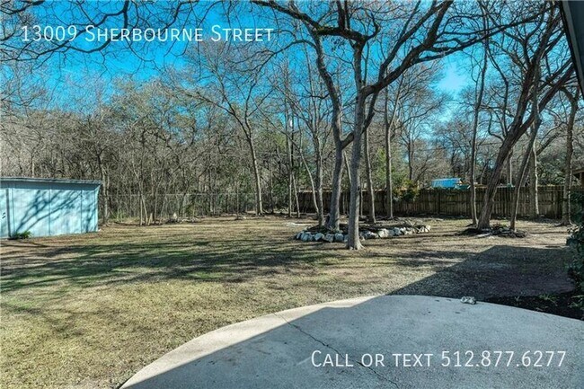 Building Photo - 13009 Sherbourne St