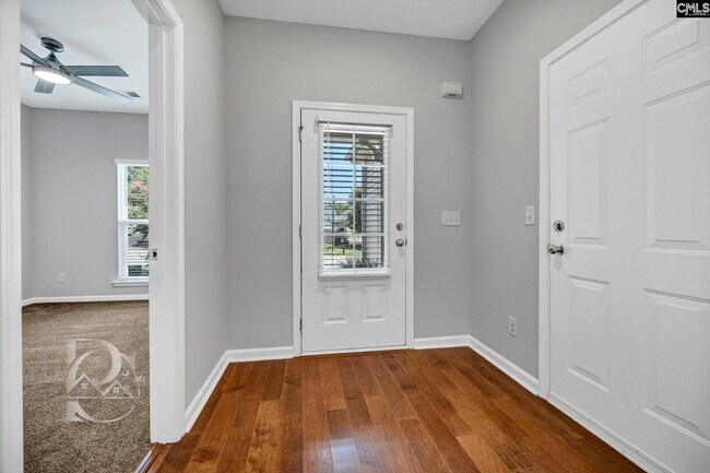 Building Photo - 157 Springhaven Dr