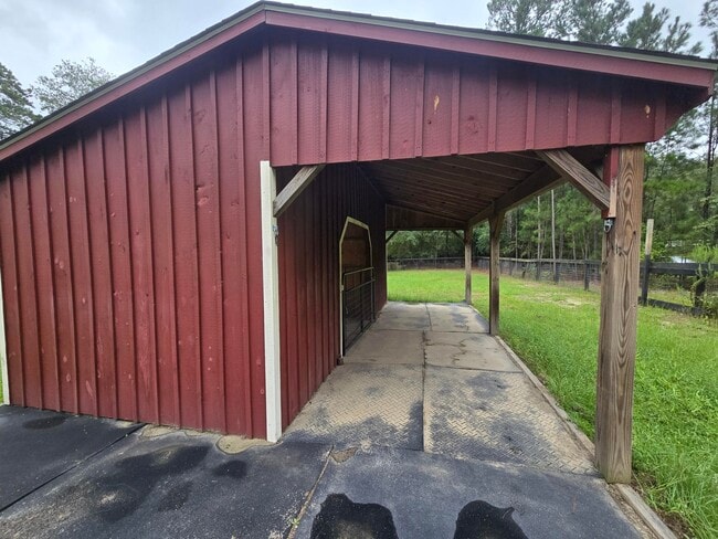 Building Photo - 2183 Chukker Crk Rd