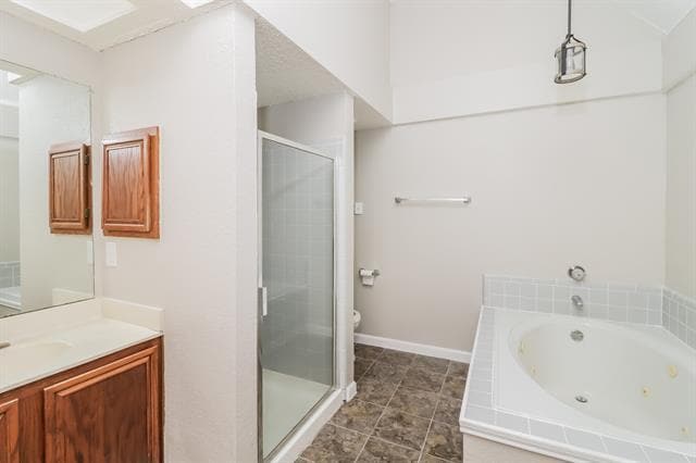 Building Photo - 733 Paisley Dr